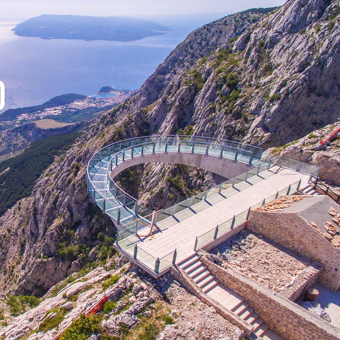 2. Poledne: V objetí pohoří Biokovo