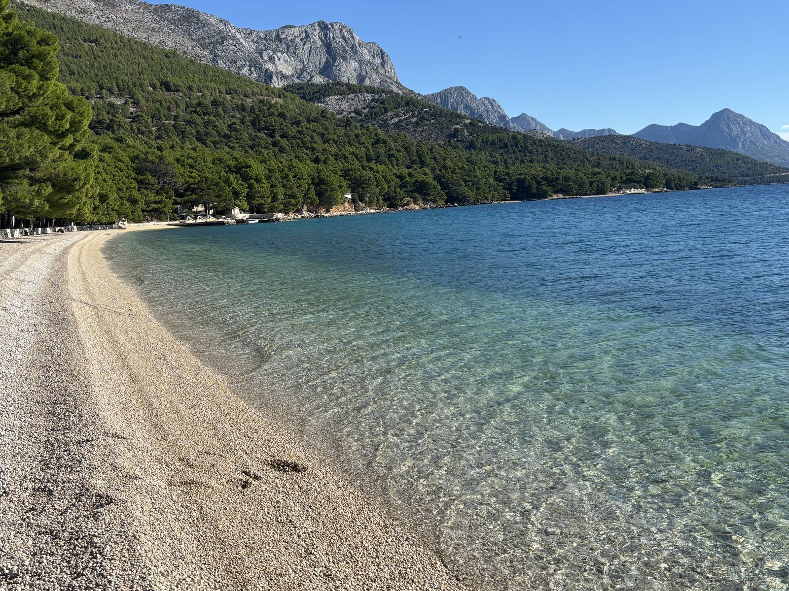 Dole Beach, Podgora