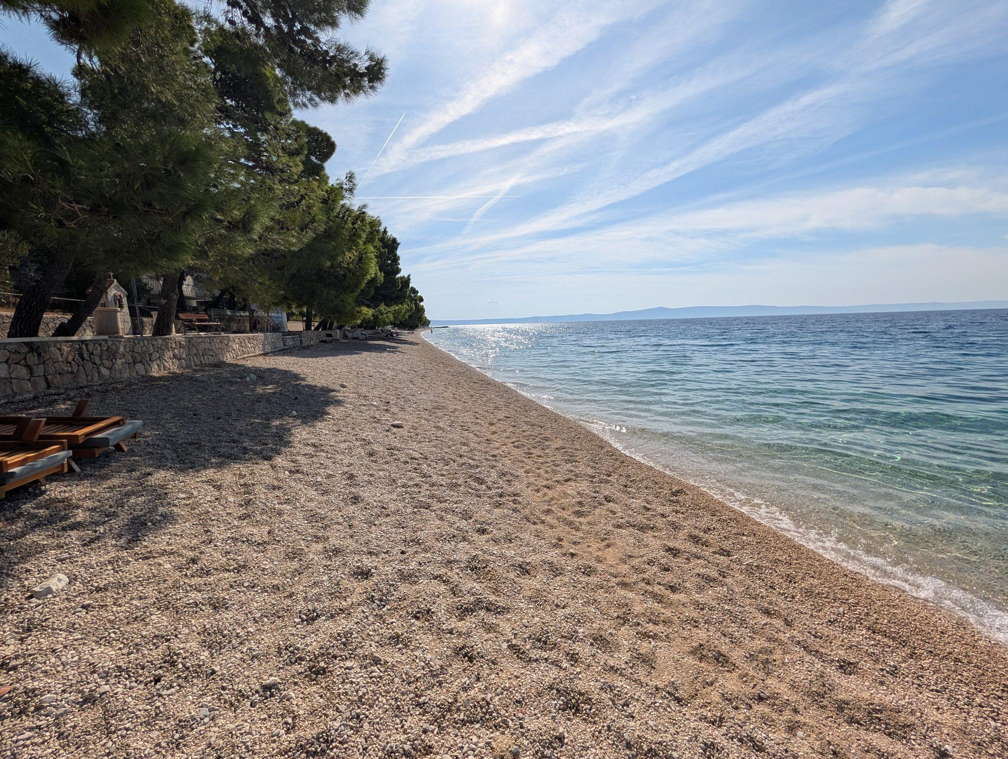 Kraj Beach: Facilities & Amenities
