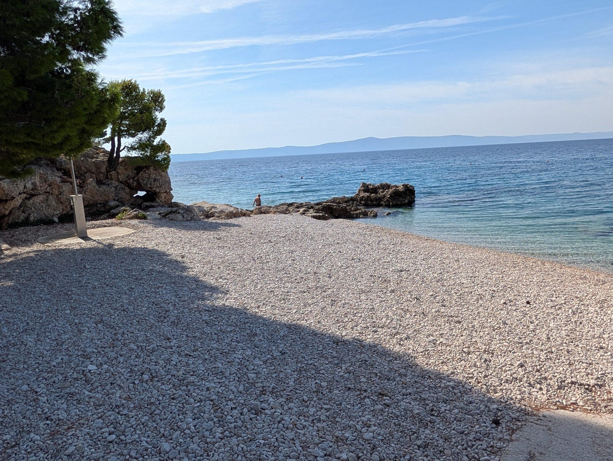Sutikla Strand, Podgora