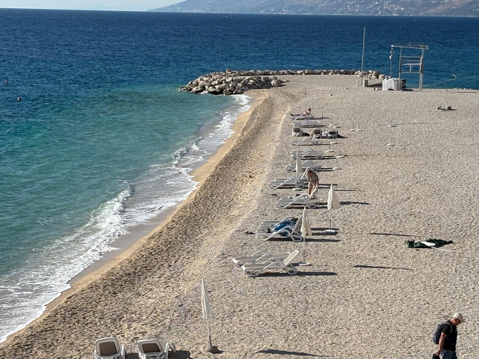 Urania Beach: Activities & Water Sports