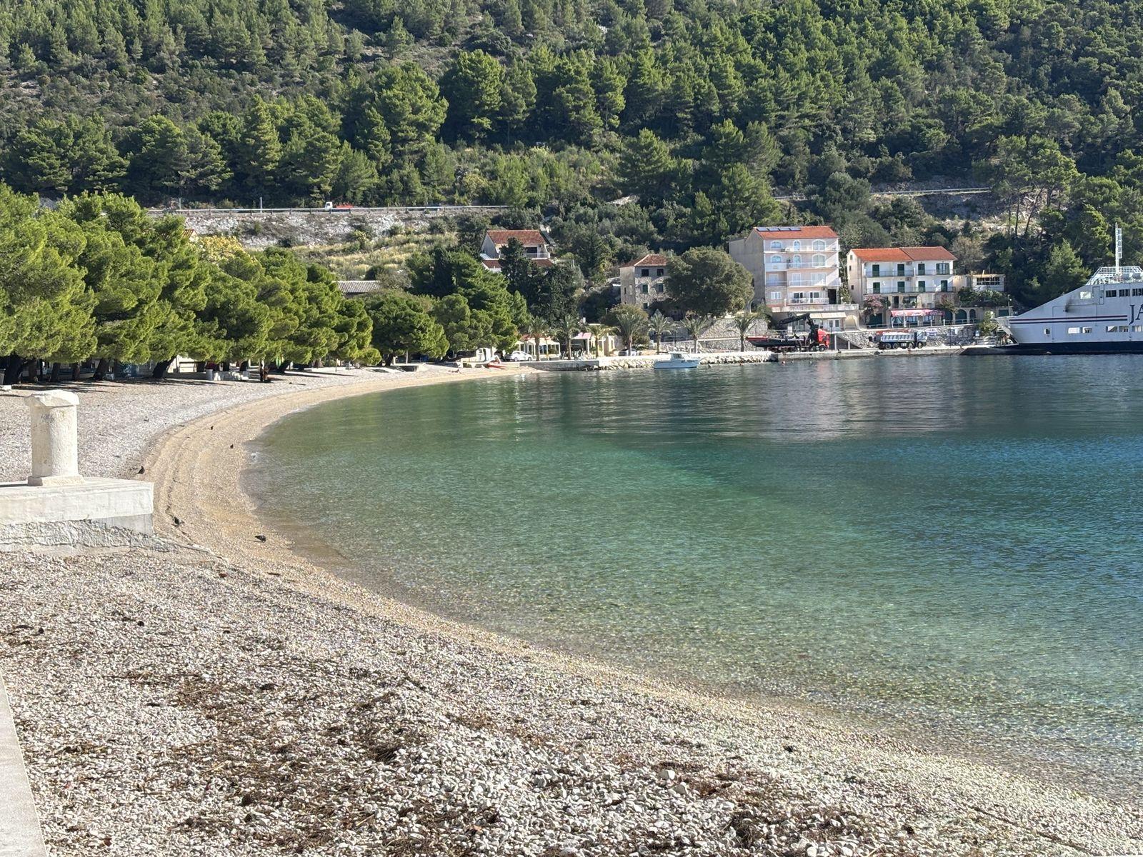 Donja Vala Beach: Best Time to Visit