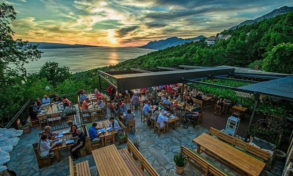 Pro panoramatické výhledy: Konoba Galinac & Konoba Katara