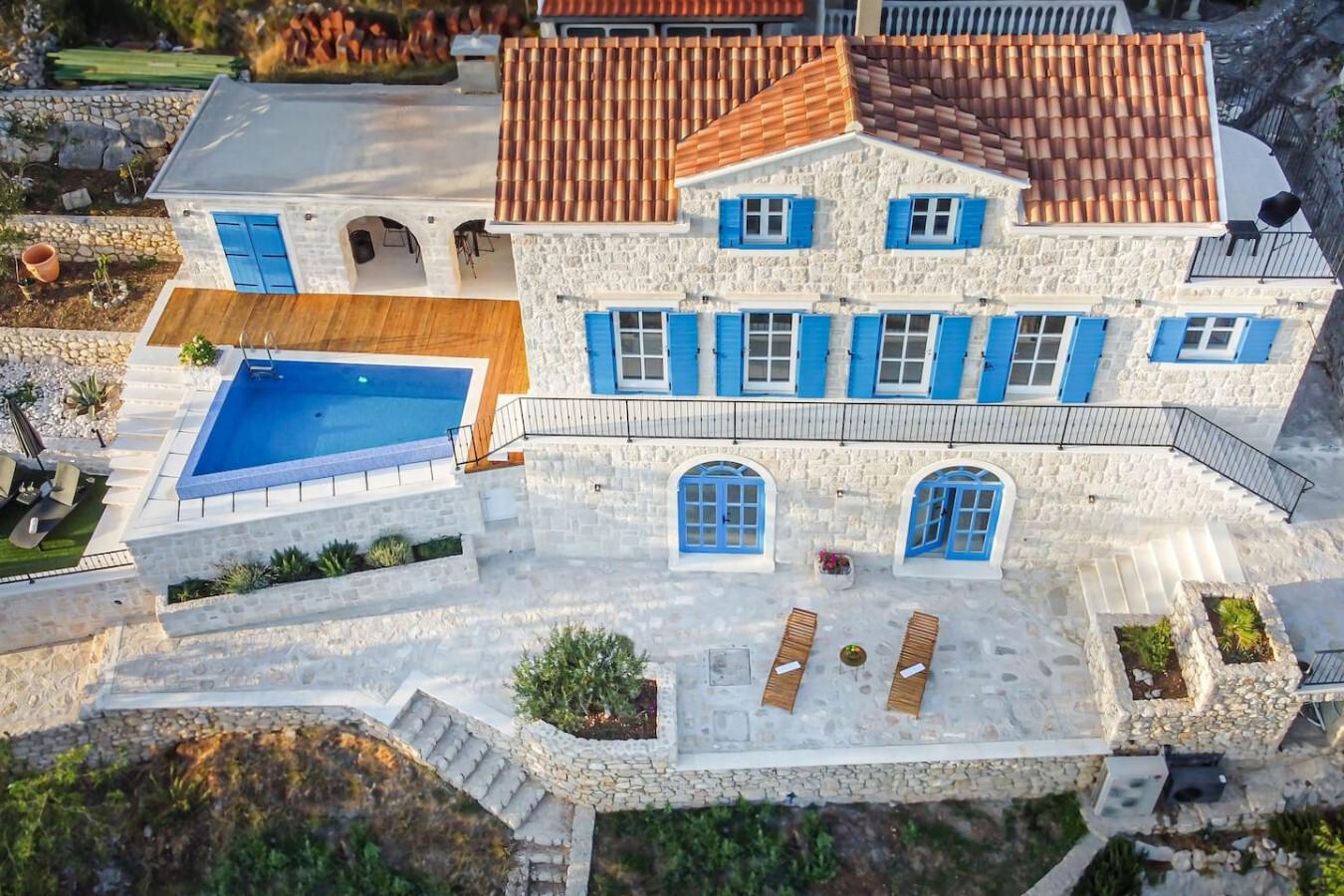 Why Stone Villas & Prime Locations Rule