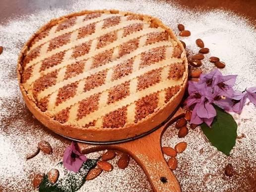 5. Torta Makarana: The Sweet Signature of the Riviera