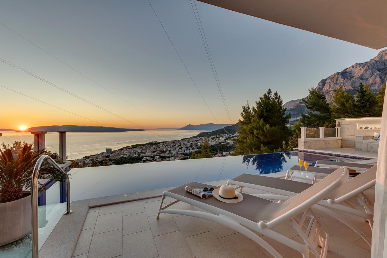 5. Villa Panorama: A Stay Centred on the Adriatic View