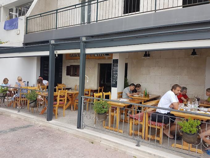 Konoba vs. Restaurace: Jaký je mezi nimi rozdíl?